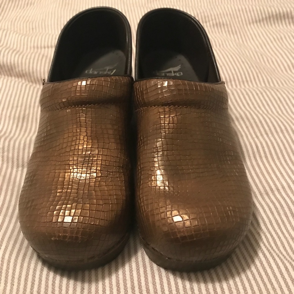 Dansko clogs size 40
